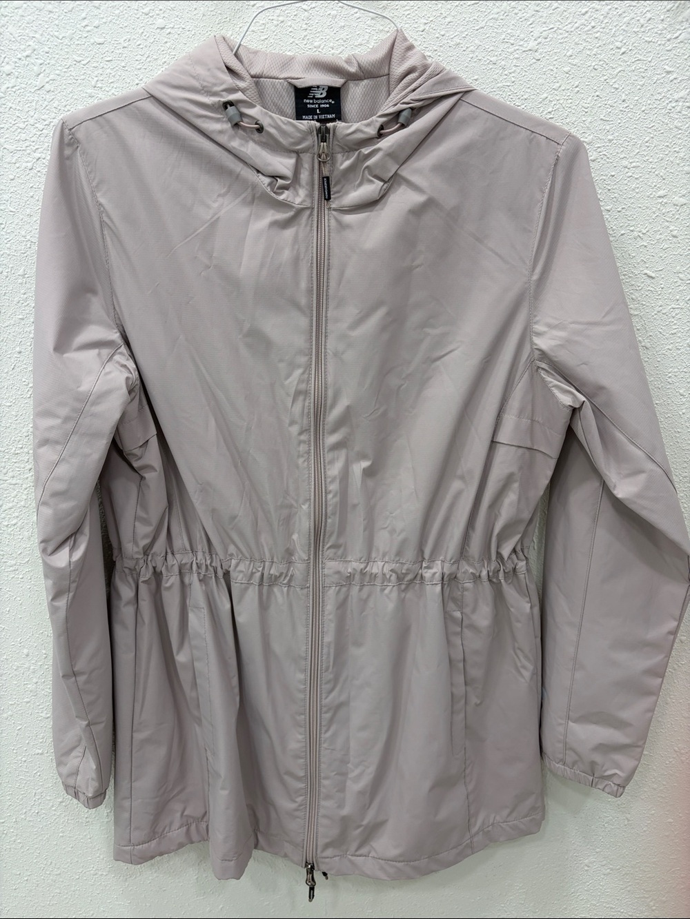 New Balance Women's Taupe Hooded Drawstring Anorak Jacket Windbreaker